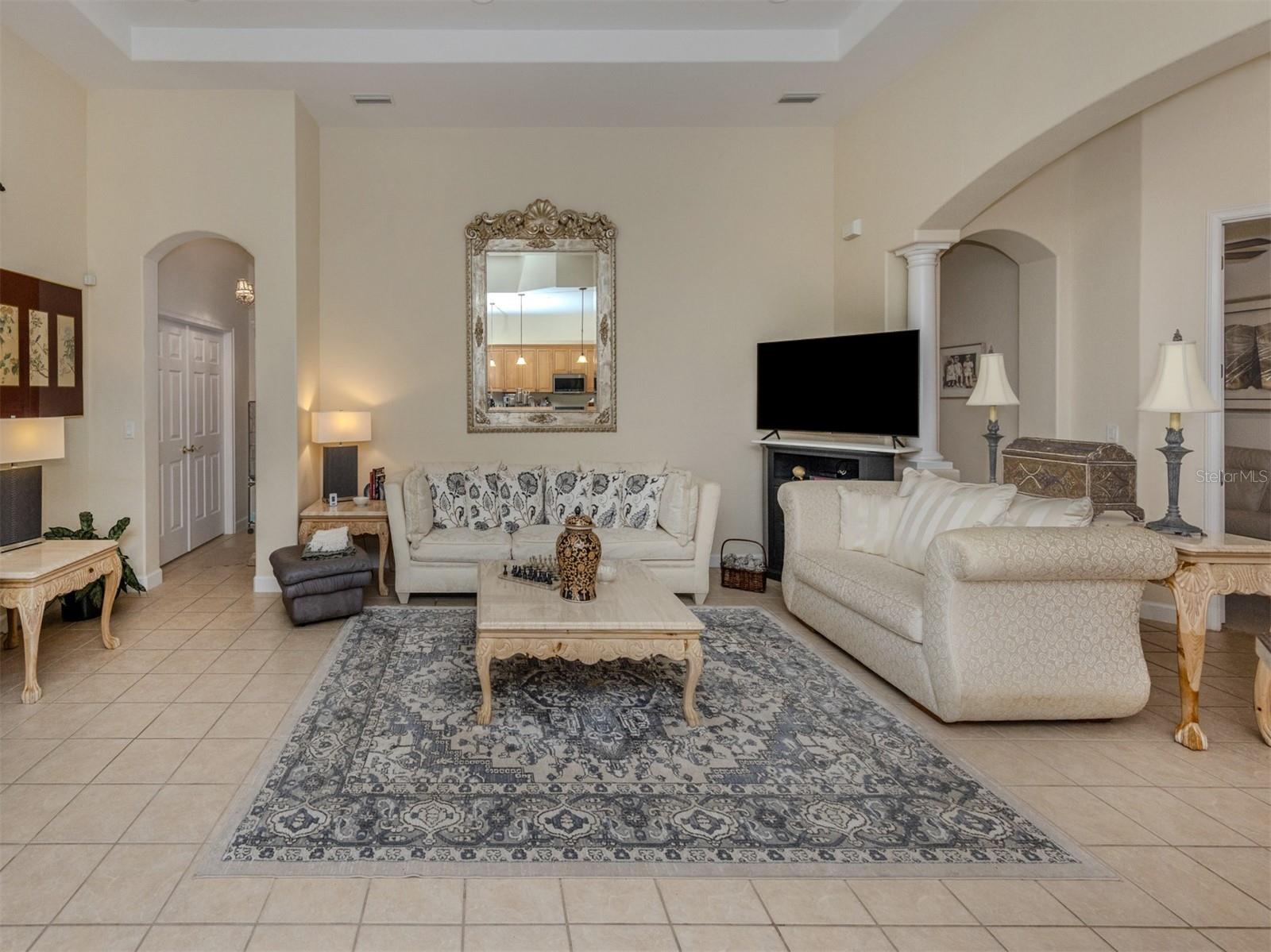 VENETIAN GOLF AND RIVER CLUB - Residential