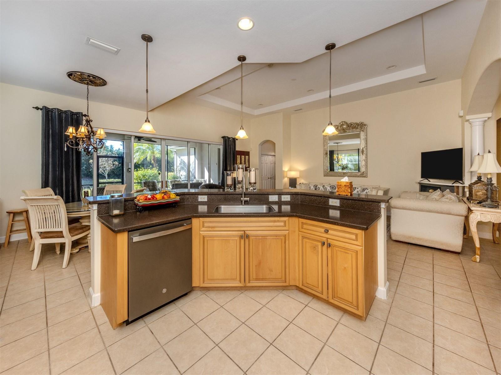 VENETIAN GOLF AND RIVER CLUB - Residential