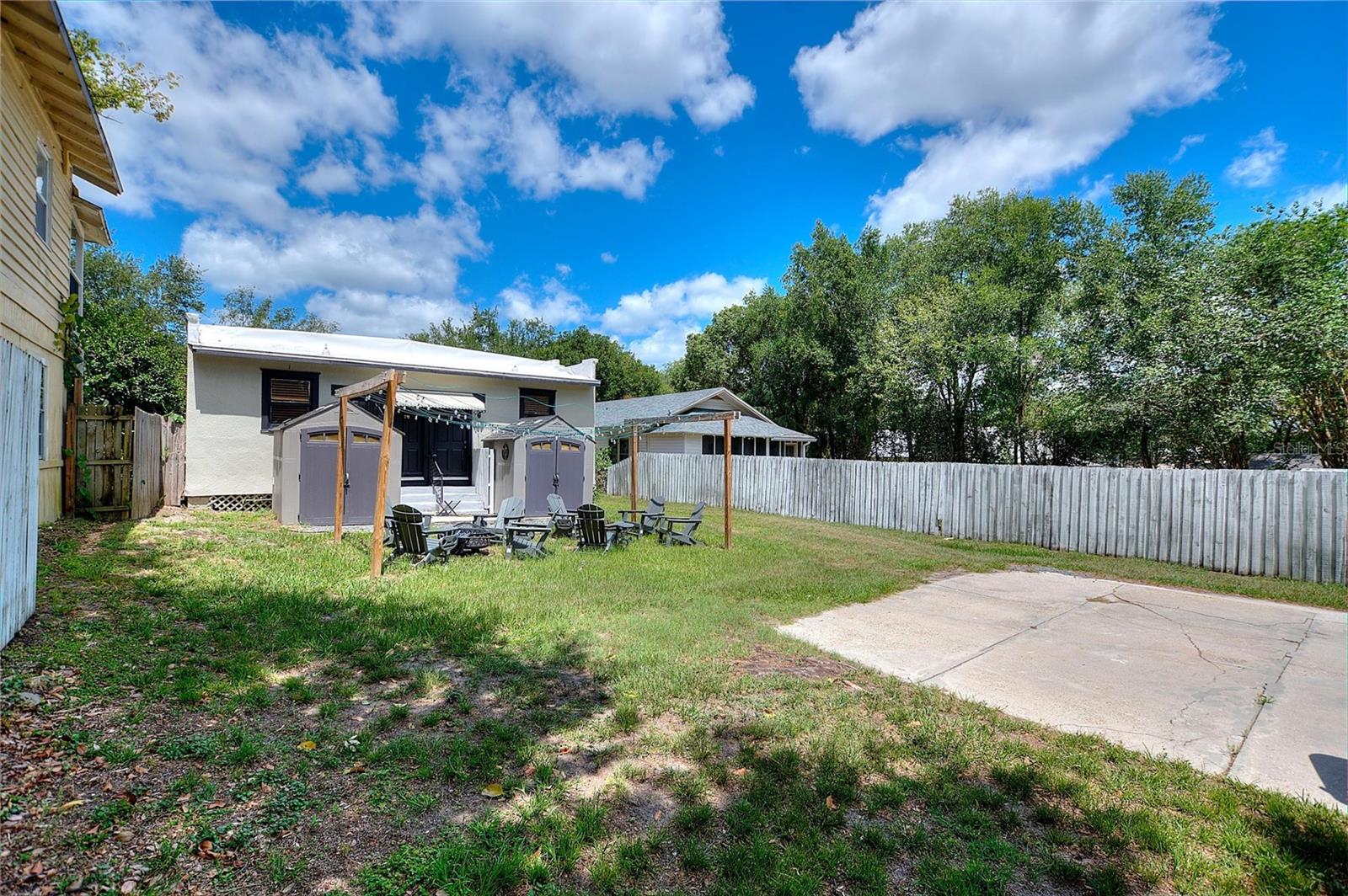JOHNSONS T H SUBDIVISION - Residential Income