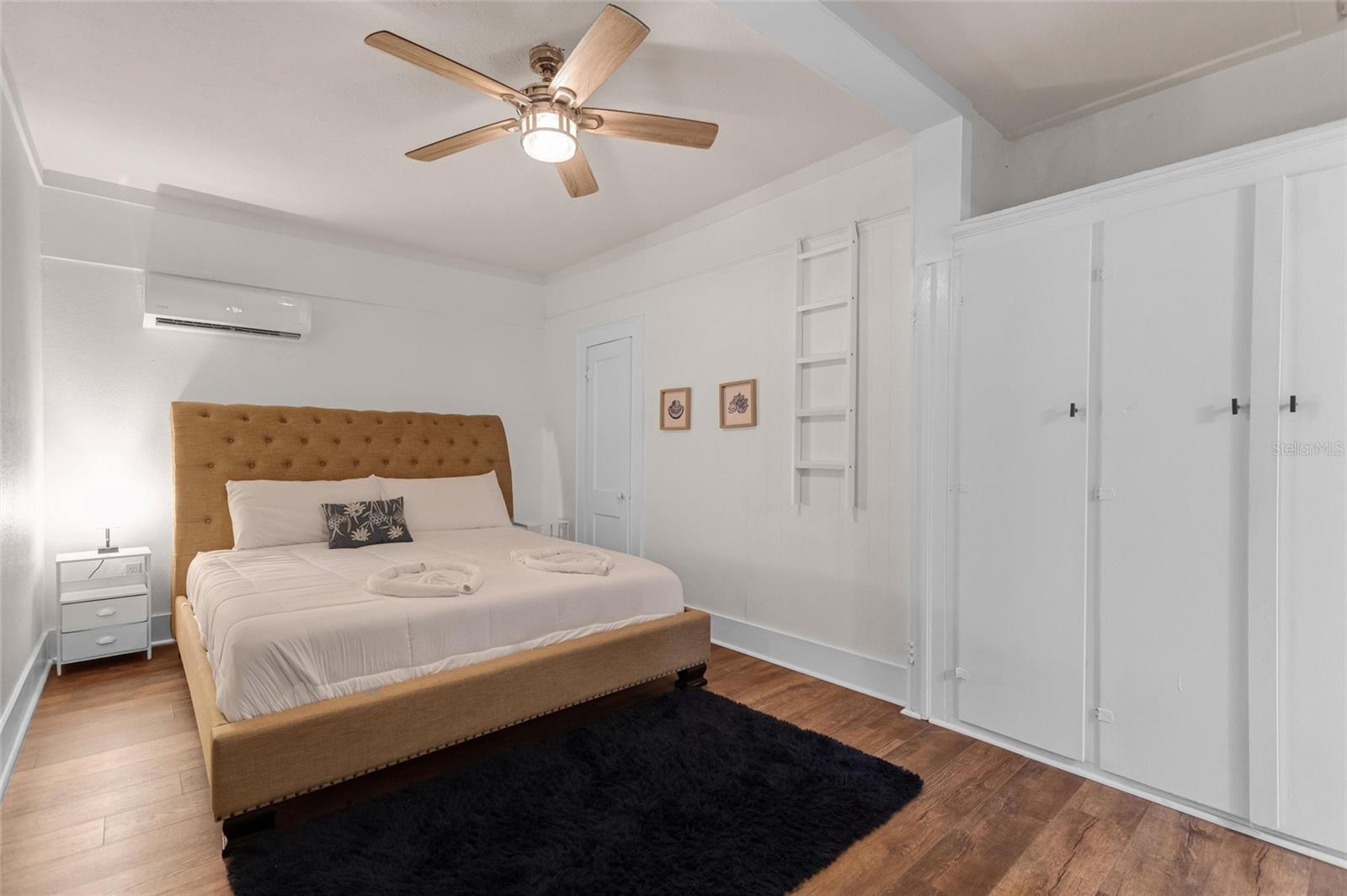 JOHNSONS T H SUBDIVISION - Residential Income