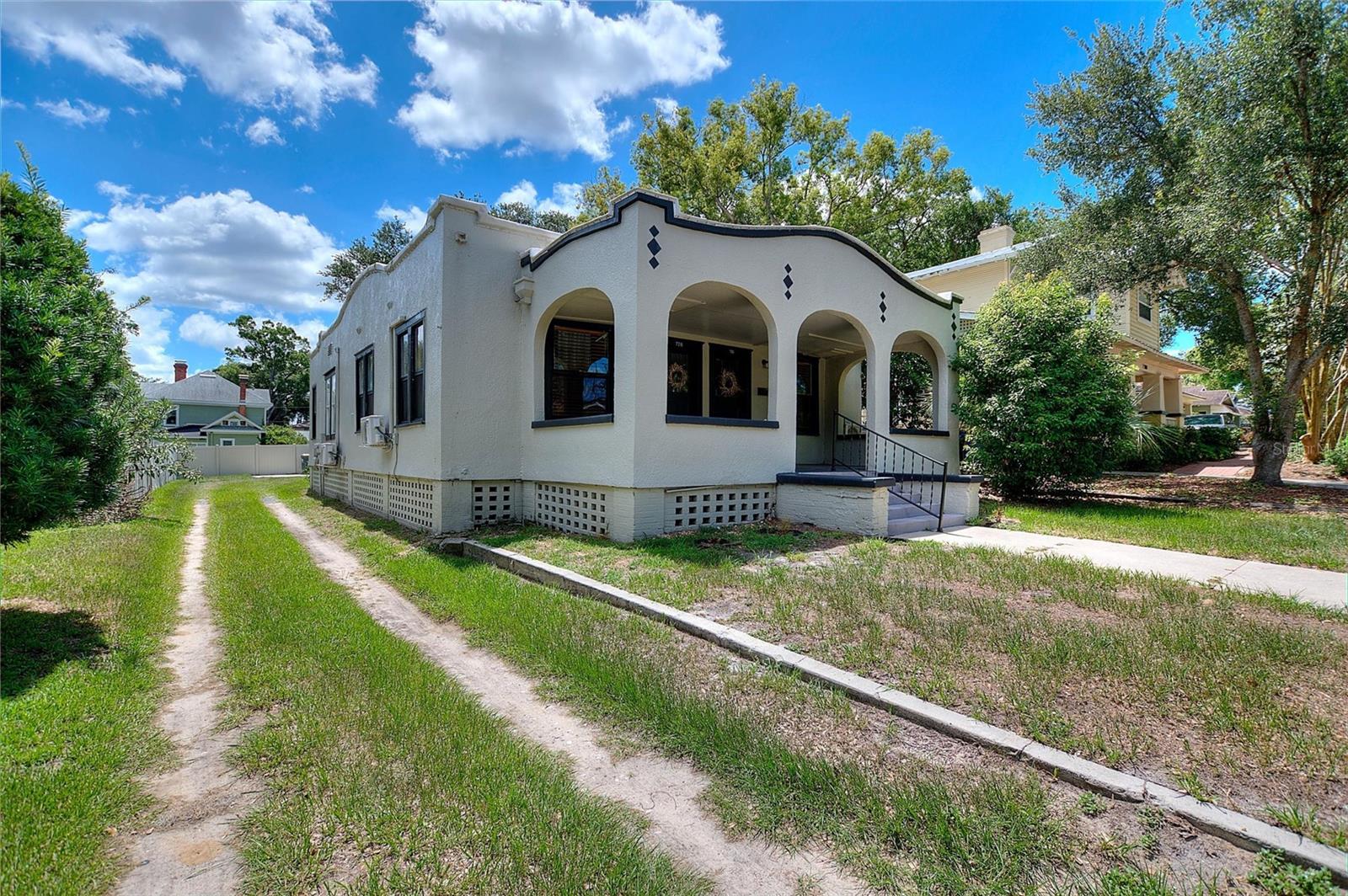 JOHNSONS T H SUBDIVISION - Residential Income