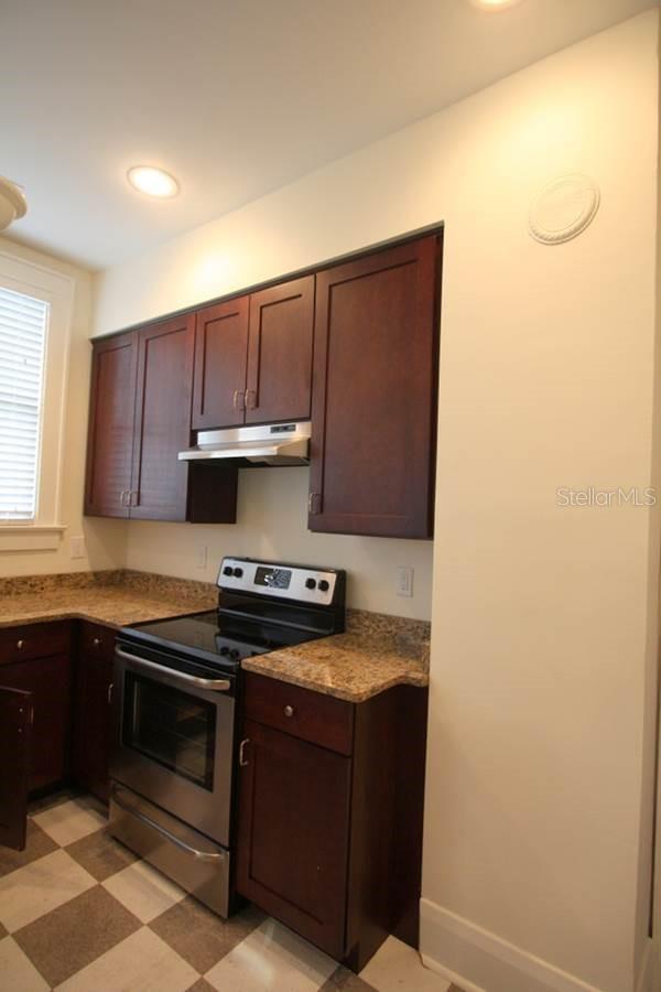 JENSEN PLACE - Residential Lease