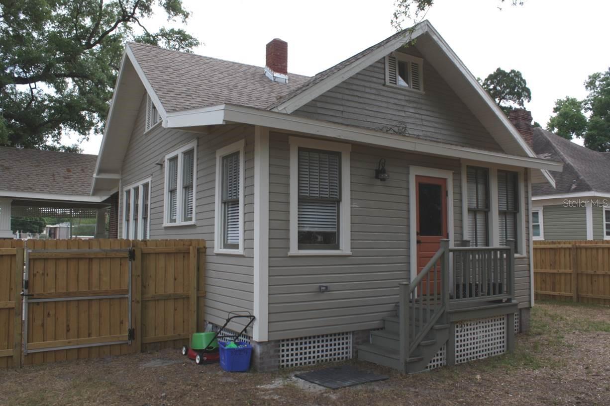 JENSEN PLACE - Residential Lease