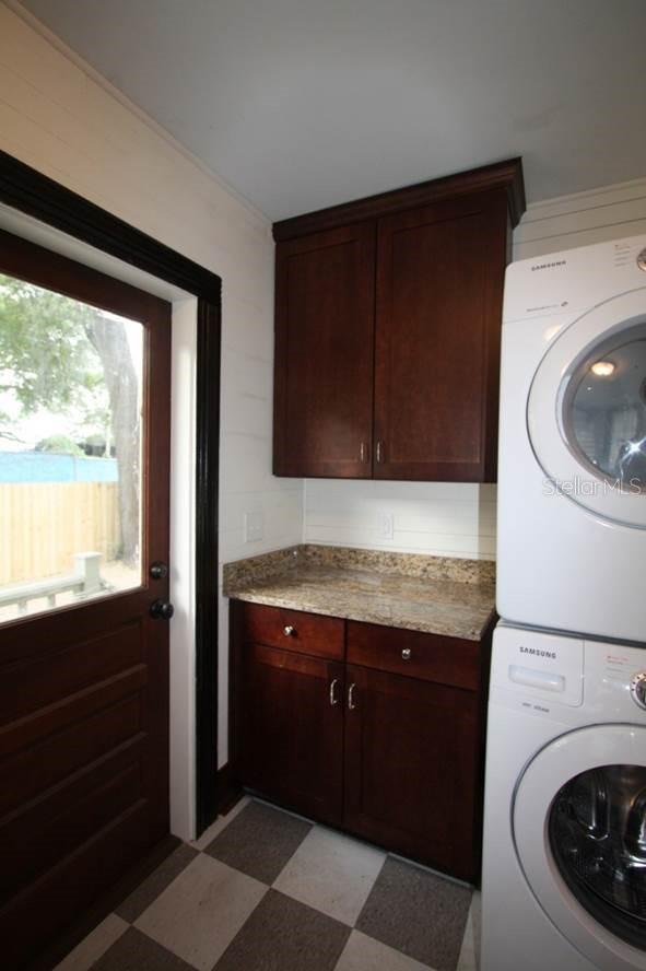 JENSEN PLACE - Residential Lease