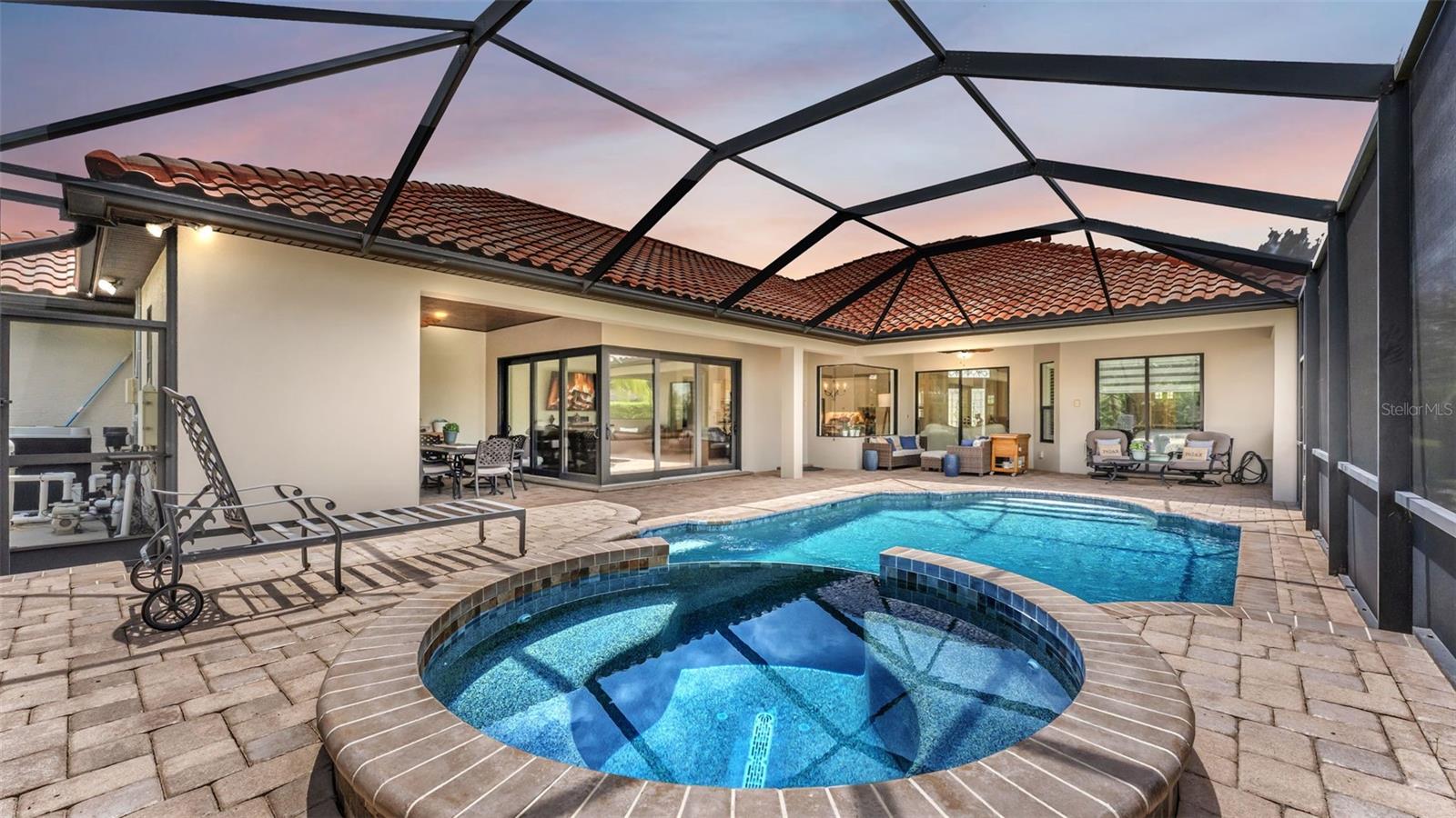 EAGLEBROOKE NORTH - Residential