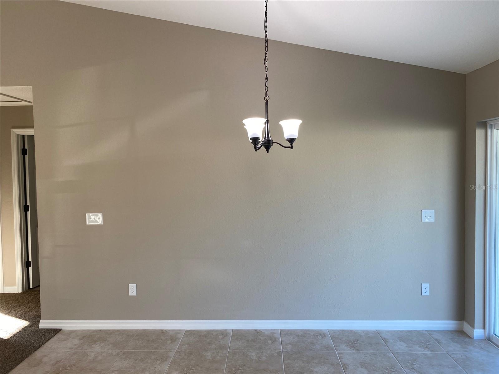 SILVER SPGS SHORES UN 18 - Residential Lease