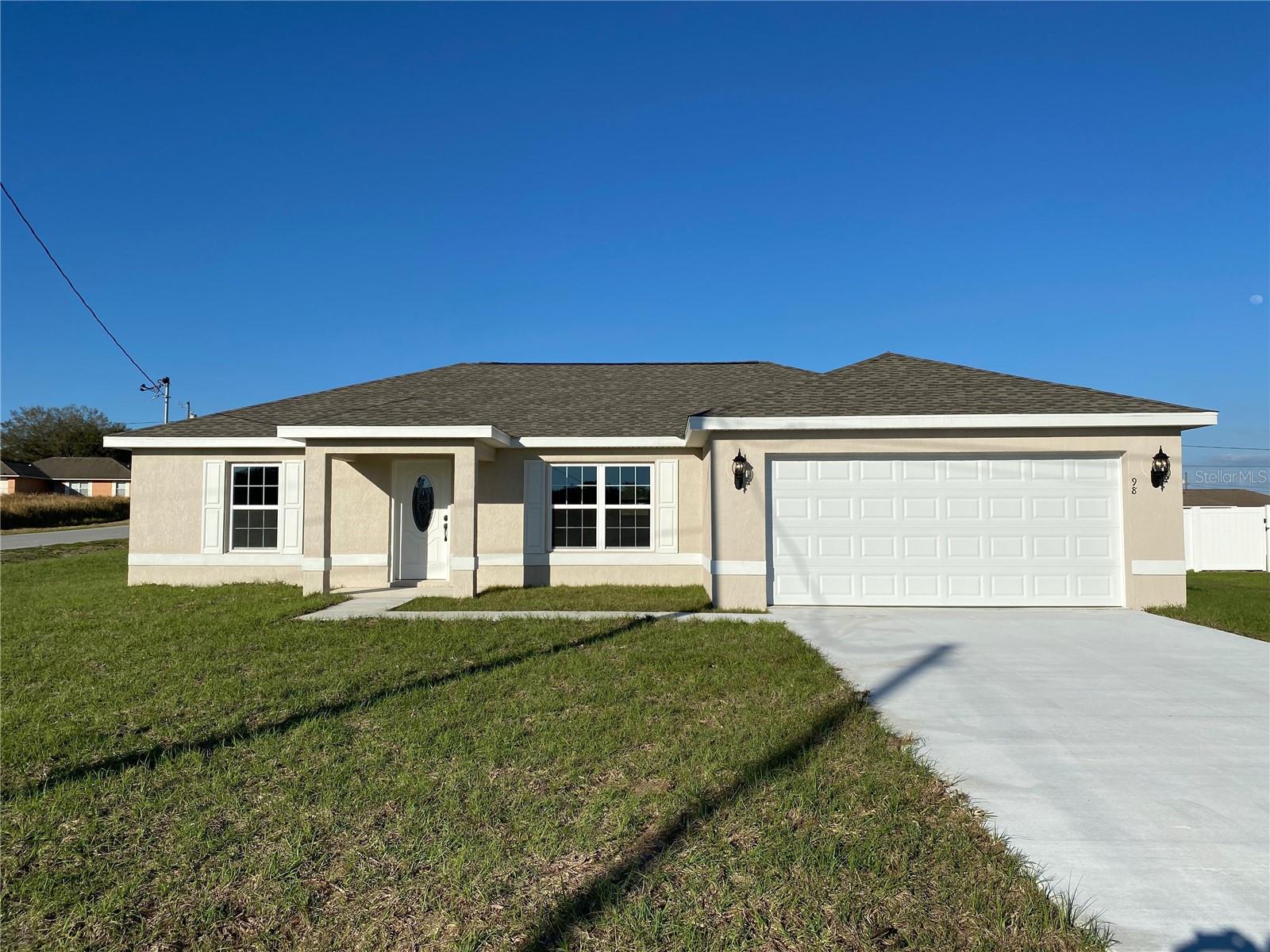 SILVER SPGS SHORES UN 18 - Residential Lease