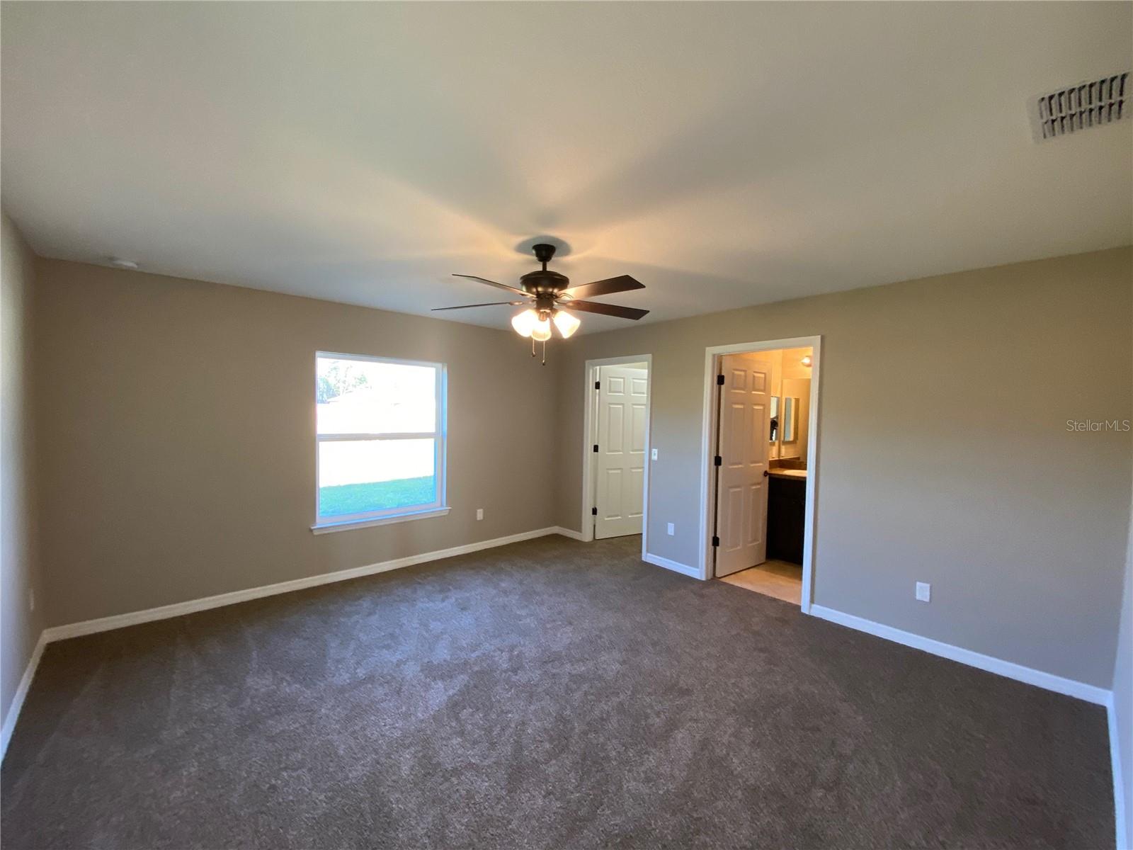 SILVER SPGS SHORES UN 18 - Residential Lease
