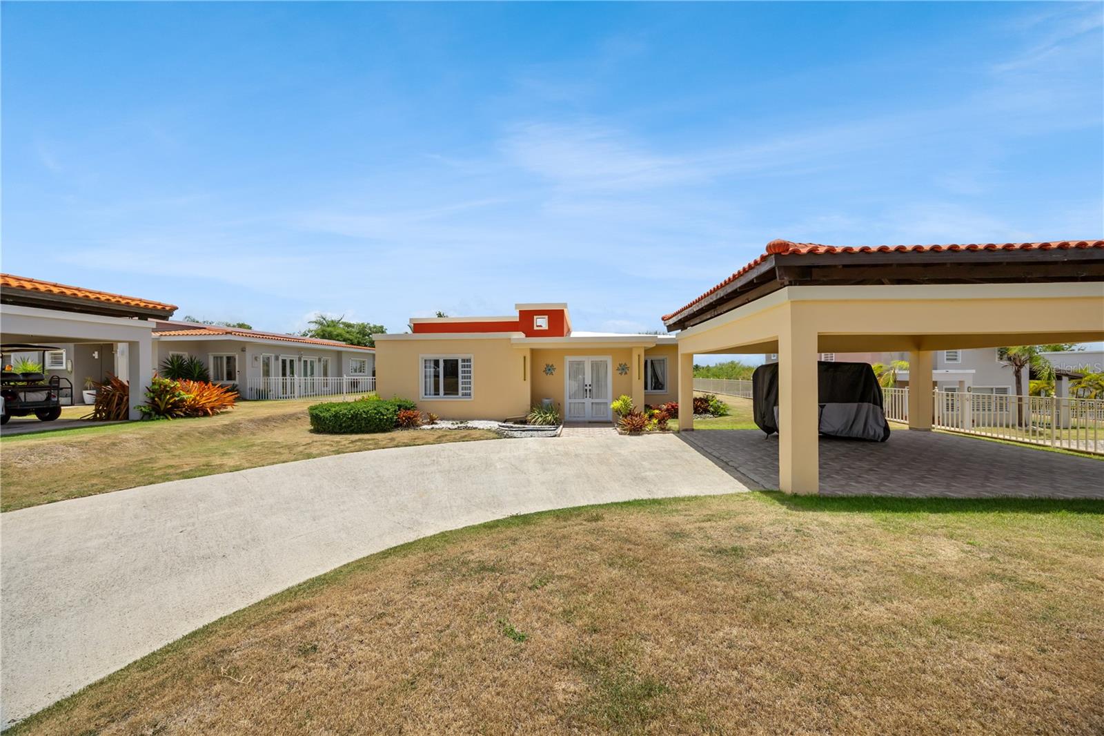 SUNRISE AT PALMAS DEL MAR - Residential