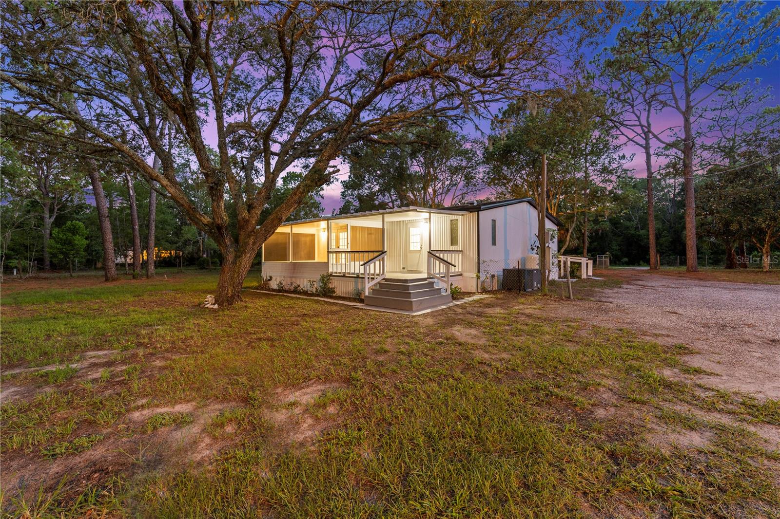 LEISURE HILLS UNREC SUB - Residential