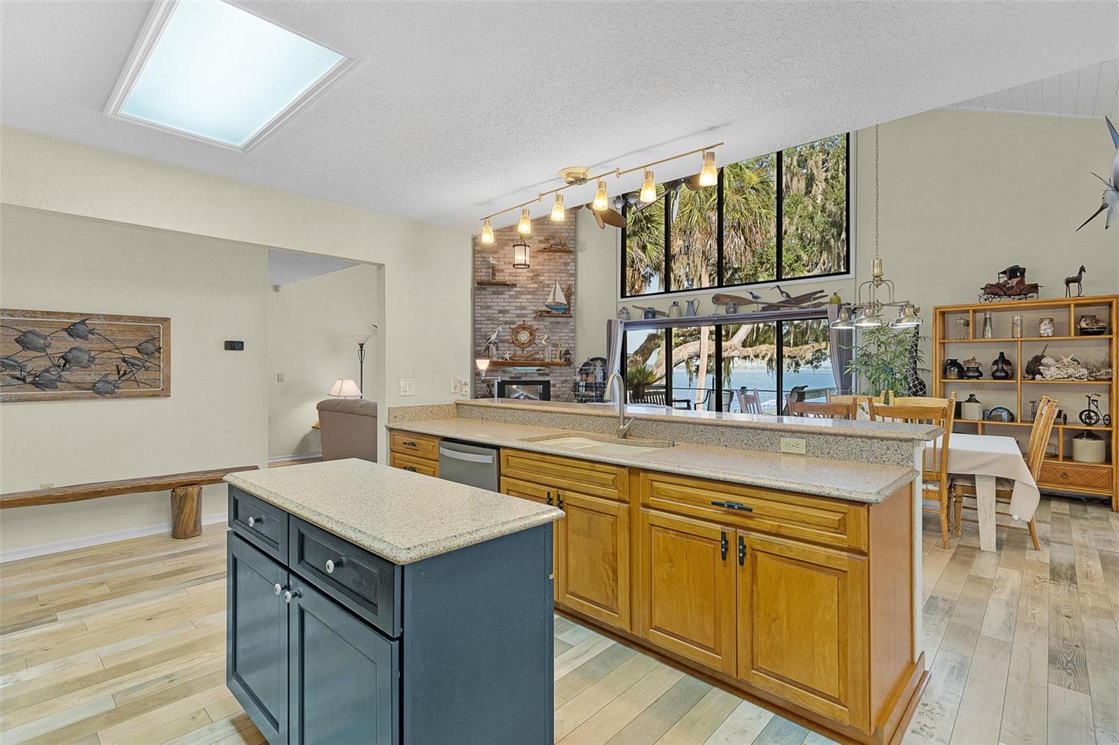 STANTON BEACH - Residential
