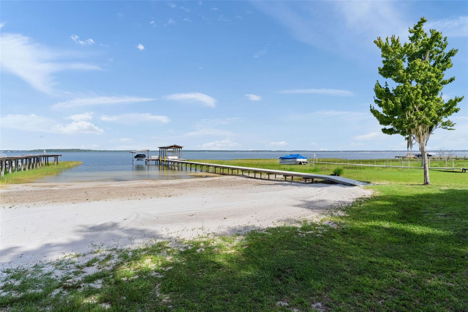 STANTON BEACH - Residential