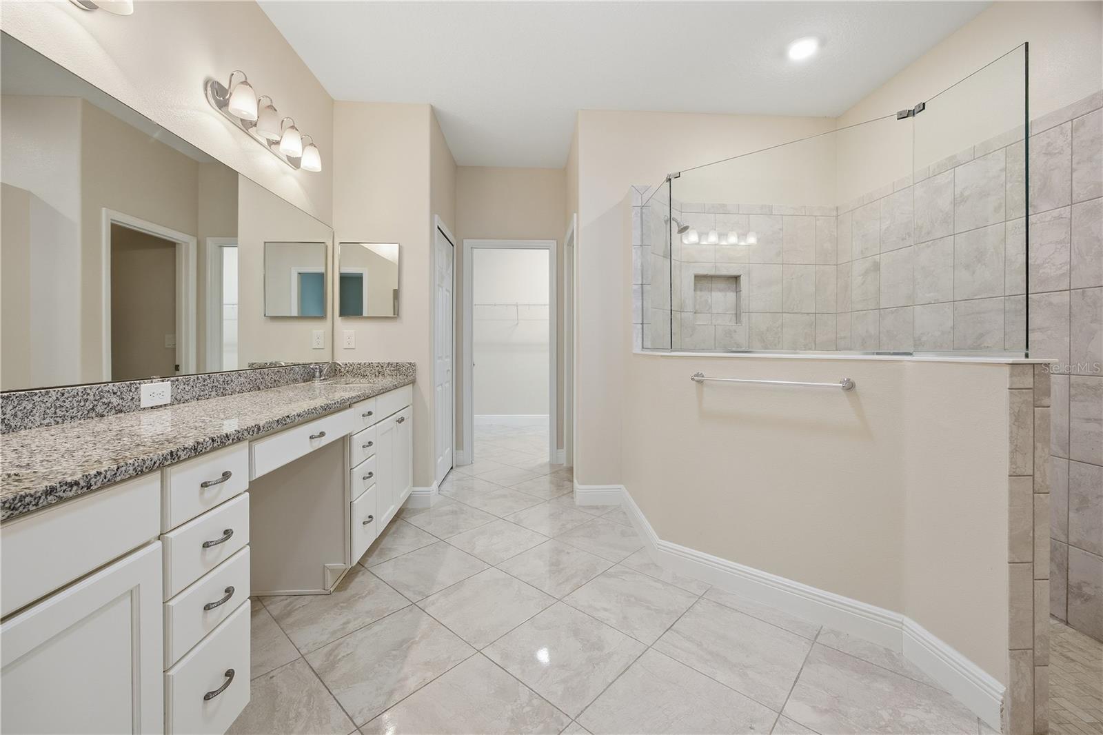 ARLINGTON RIDGE PHASE 2 - Residential