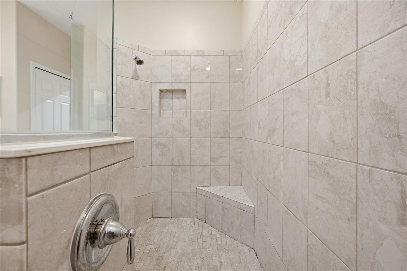 ARLINGTON RIDGE PHASE 2 - Residential