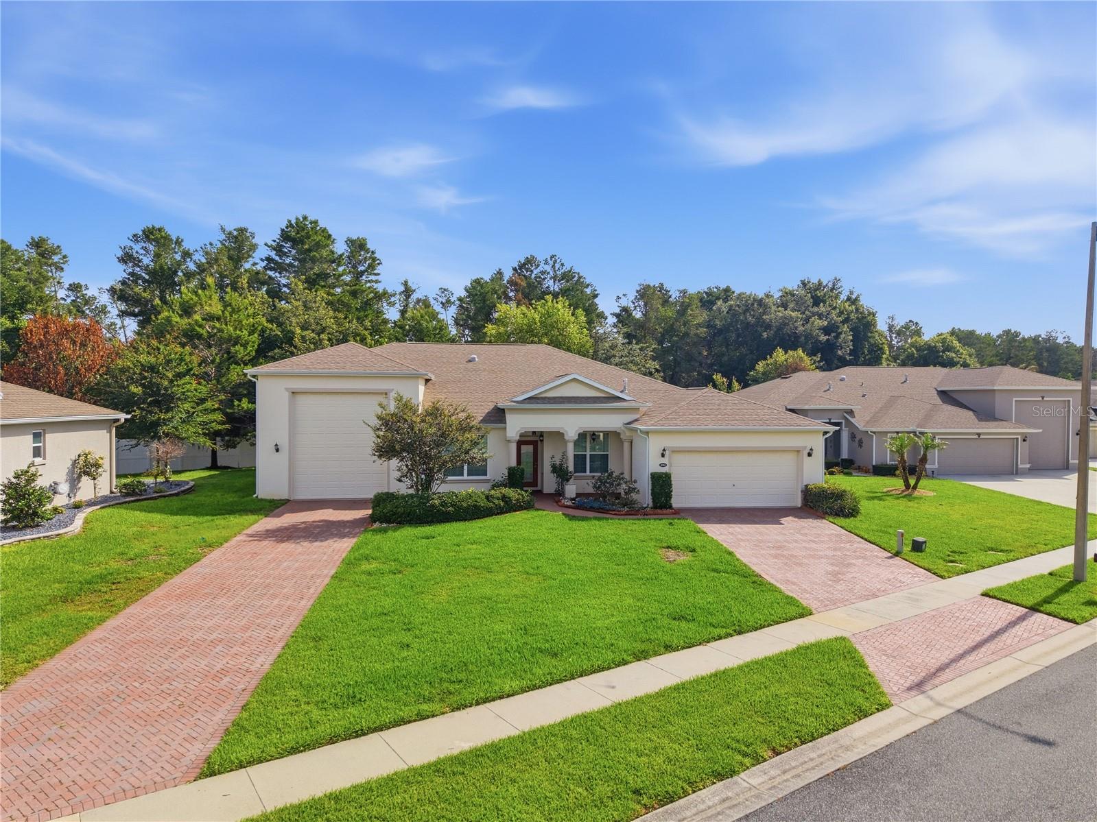 ARLINGTON RIDGE PHASE 2 - Residential