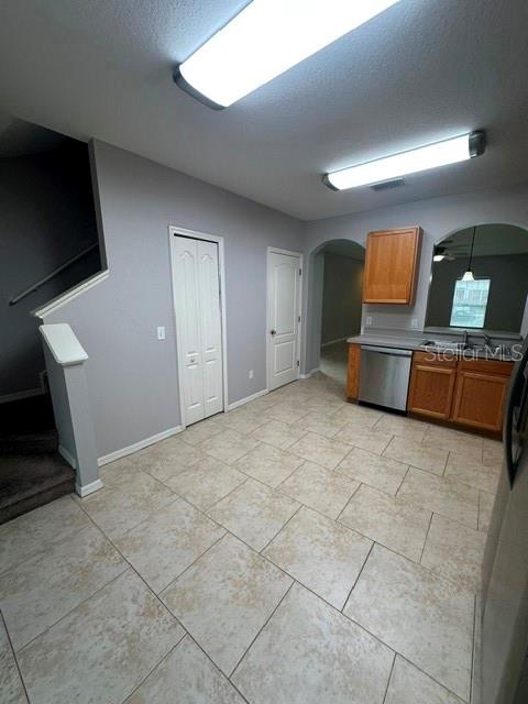 FISHHAWK RANCH TWNHMS PH - Residential Lease