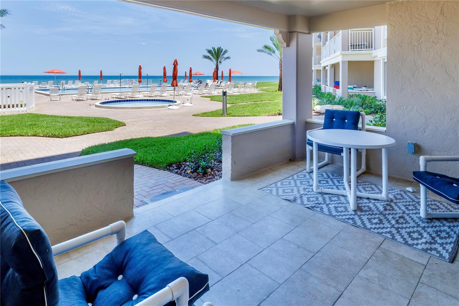 SILVER SANDS - Residential