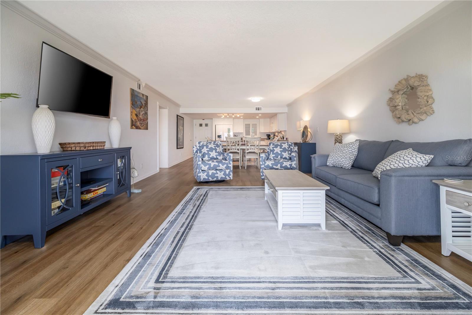 SILVER SANDS - Residential