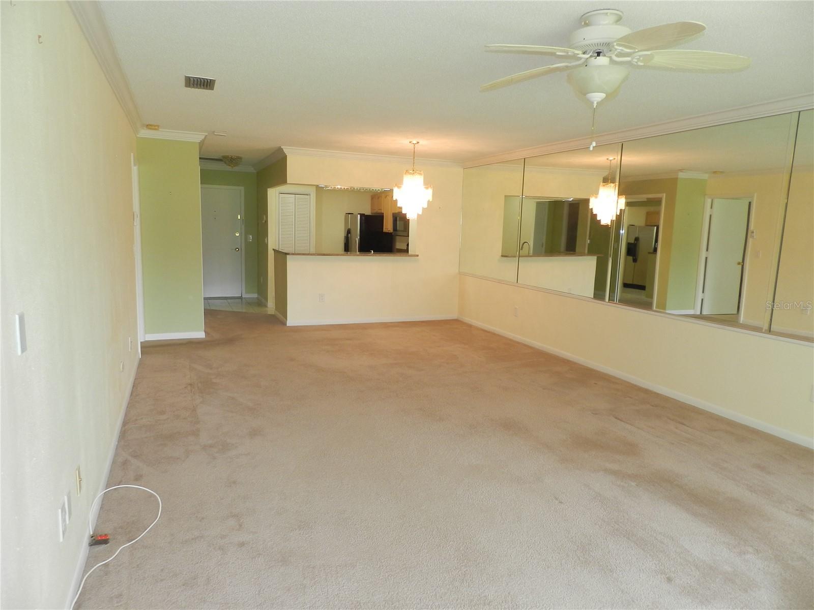 HARBOUR CLUB CONDO 1 - Residential