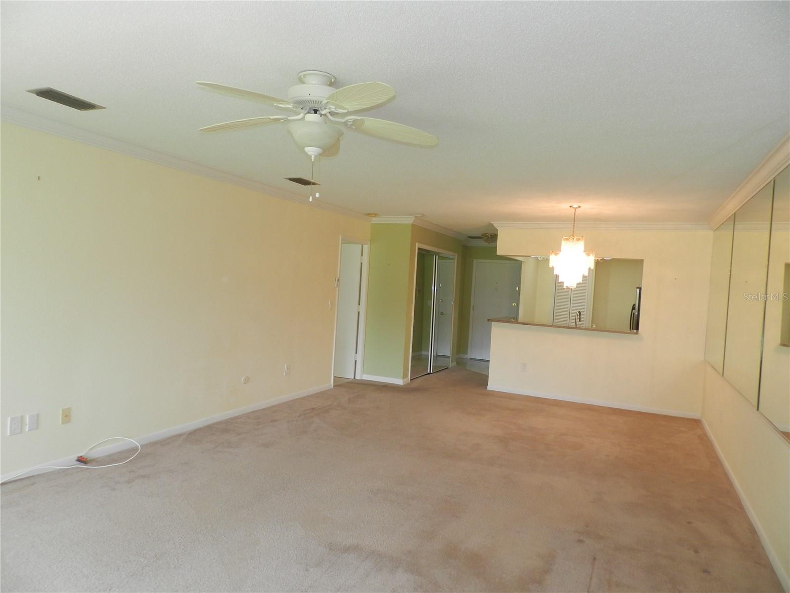 HARBOUR CLUB CONDO 1 - Residential