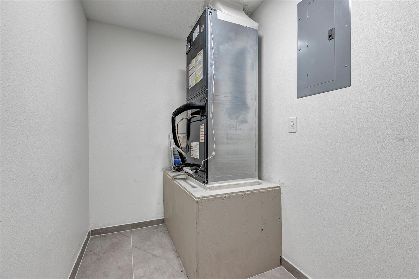 WRENWOOD UNIT 3 3RD ADD - Residential