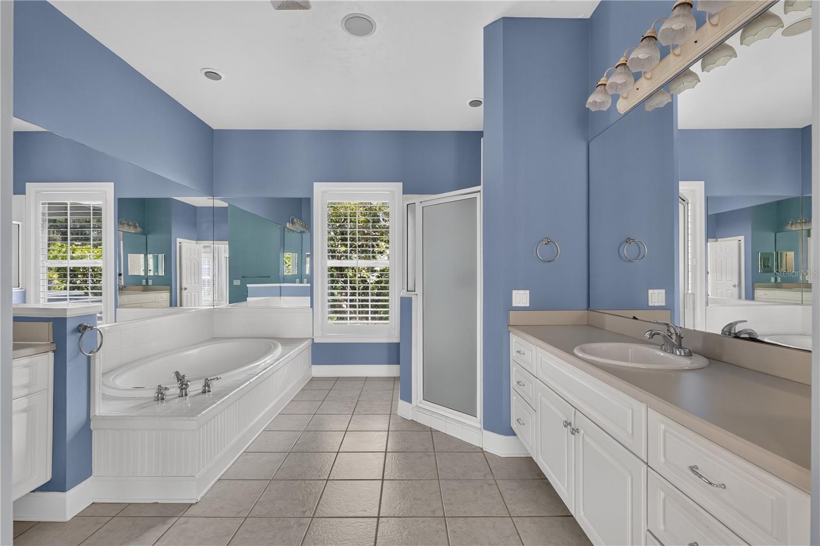 HAILE PLANTATION UNIT 33 PH I - Residential