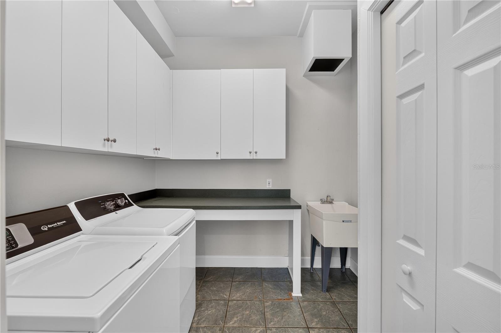 HAILE PLANTATION UNIT 33 PH I - Residential