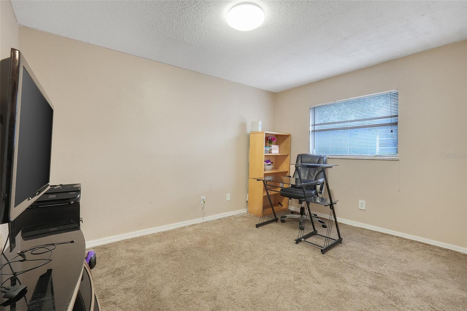SIGNAL HILL - Residential