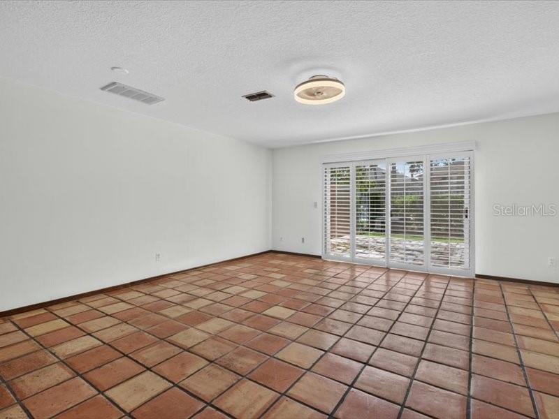 CARROLLWOOD VILLAGE PH III - Residential