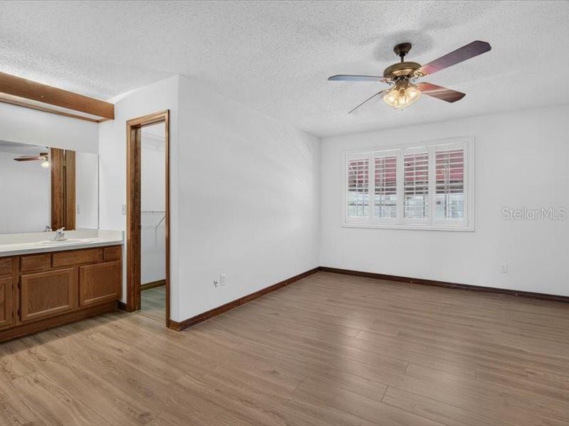 CARROLLWOOD VILLAGE PH III - Residential