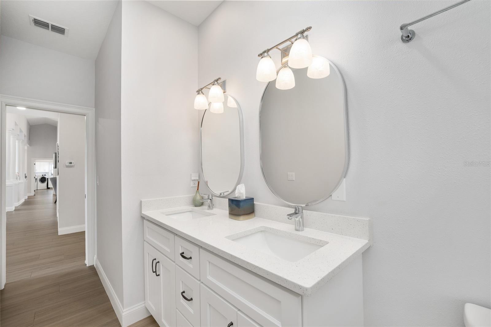 LEXINGTON DOWNS - Residential
