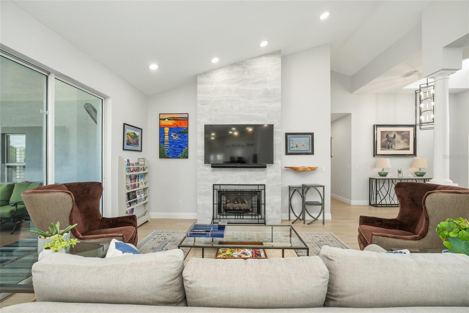 LEXINGTON DOWNS - Residential