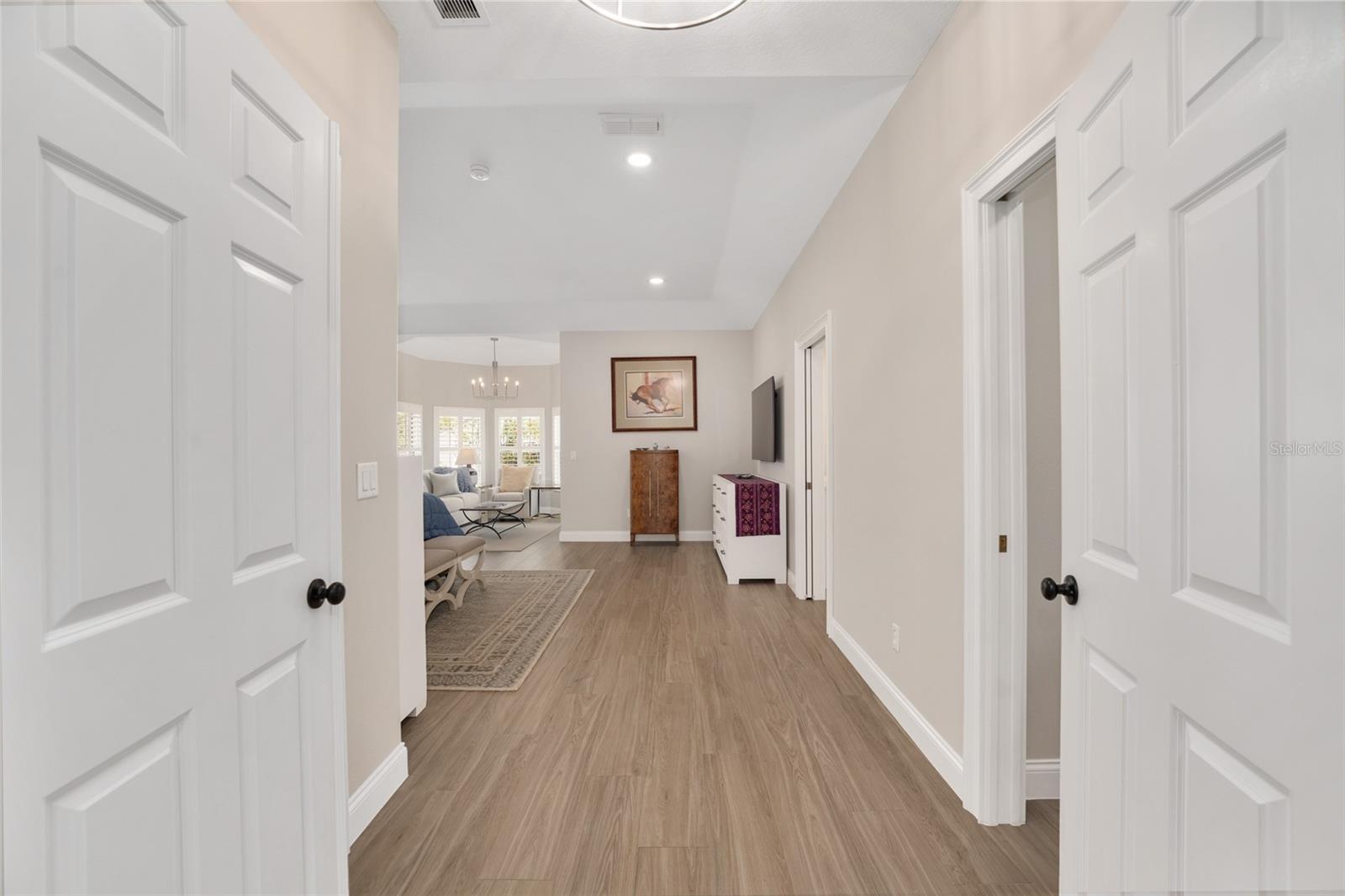 LEXINGTON DOWNS - Residential