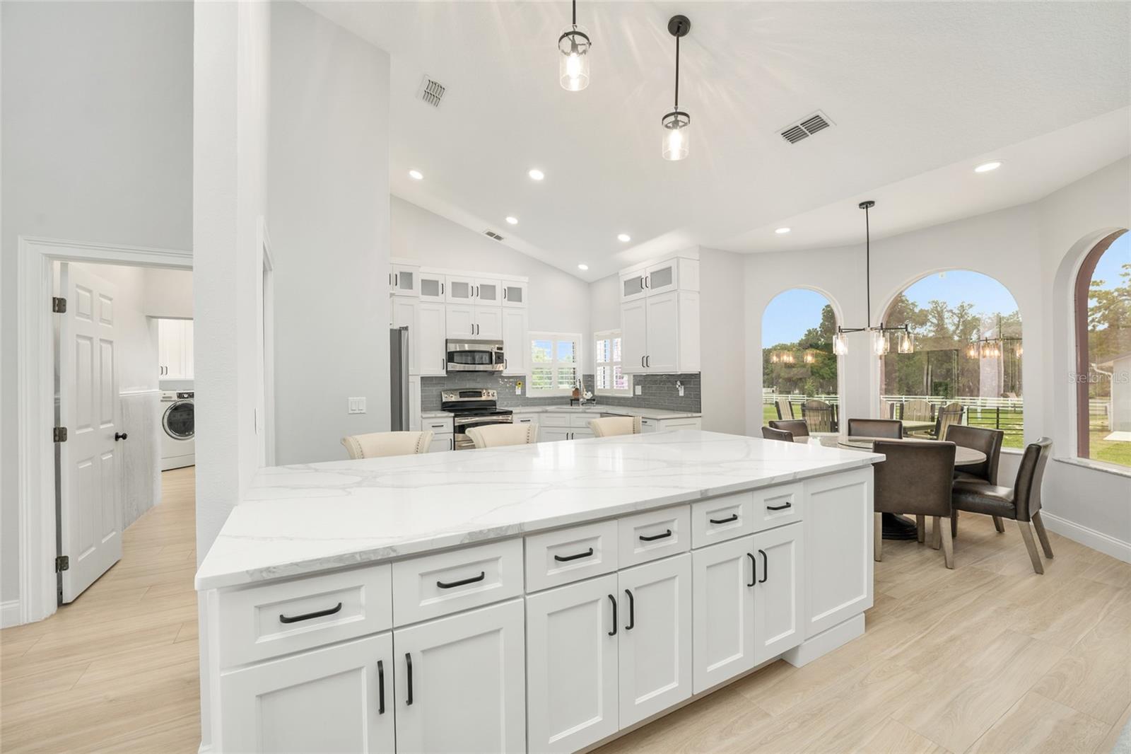 LEXINGTON DOWNS - Residential
