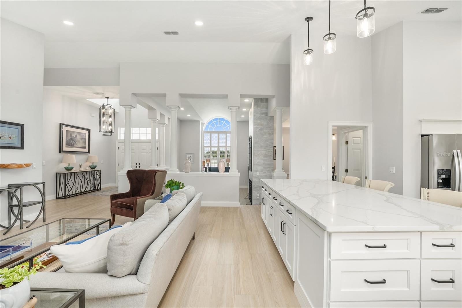 LEXINGTON DOWNS - Residential