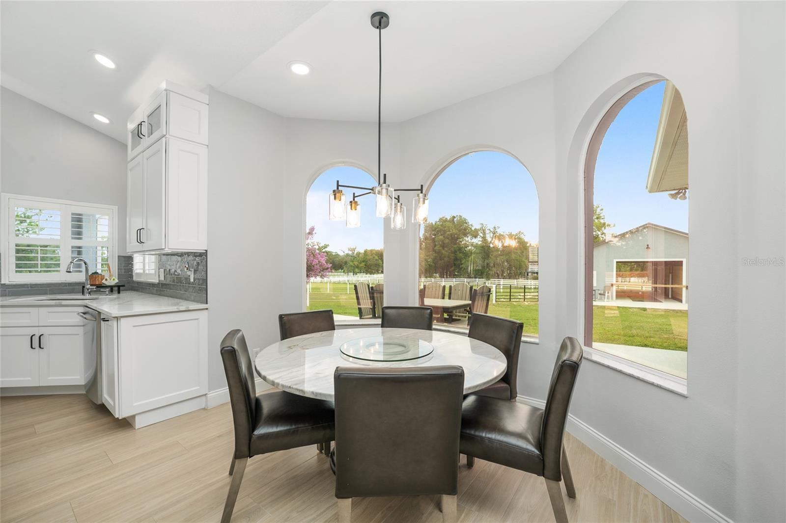 LEXINGTON DOWNS - Residential