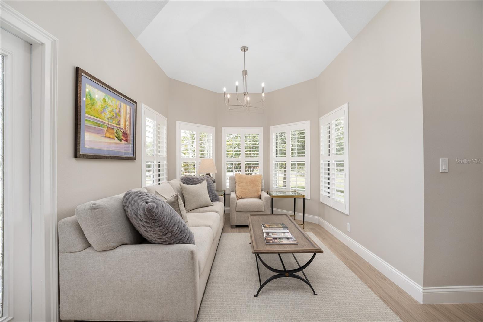 LEXINGTON DOWNS - Residential
