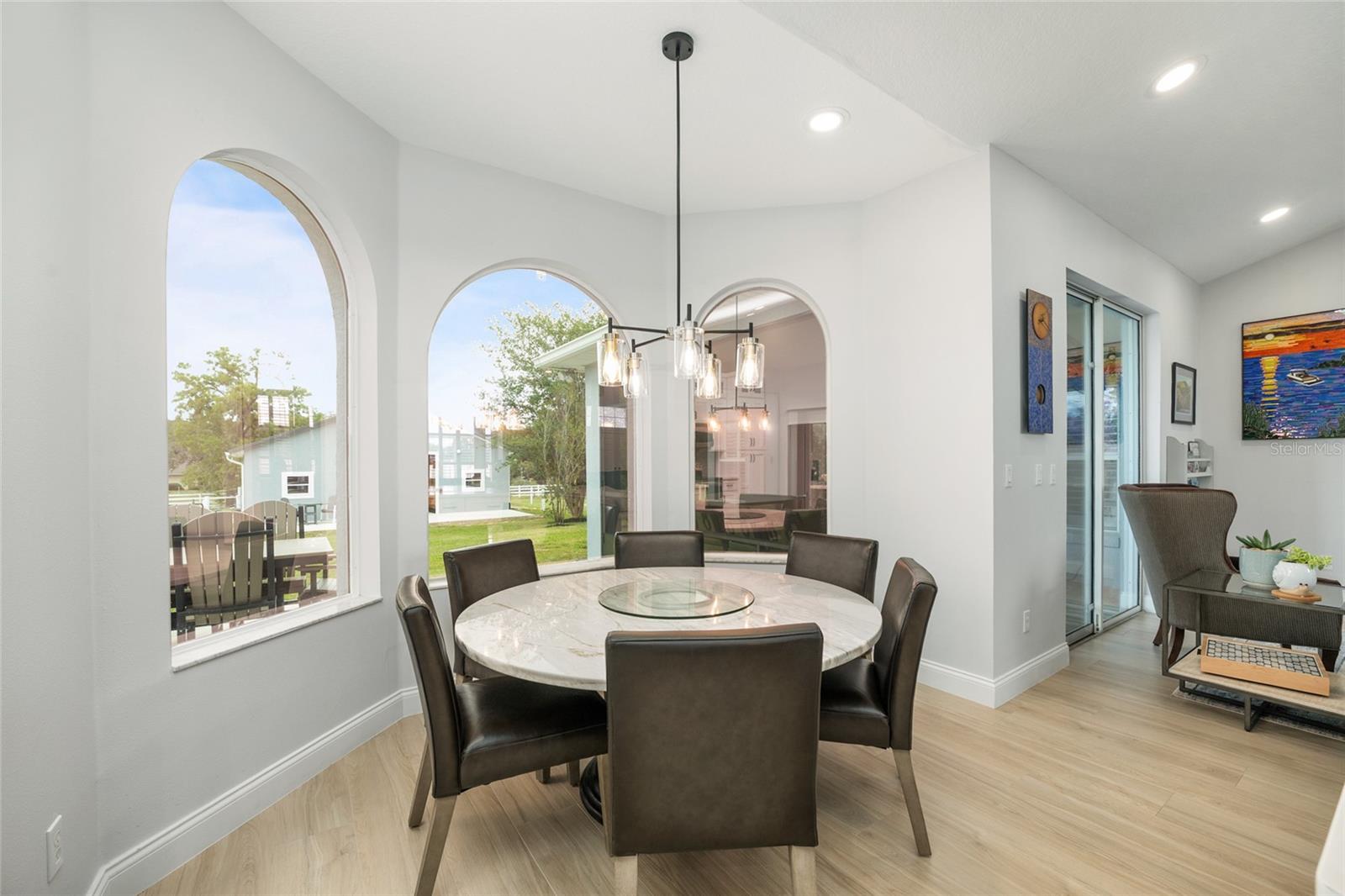 LEXINGTON DOWNS - Residential