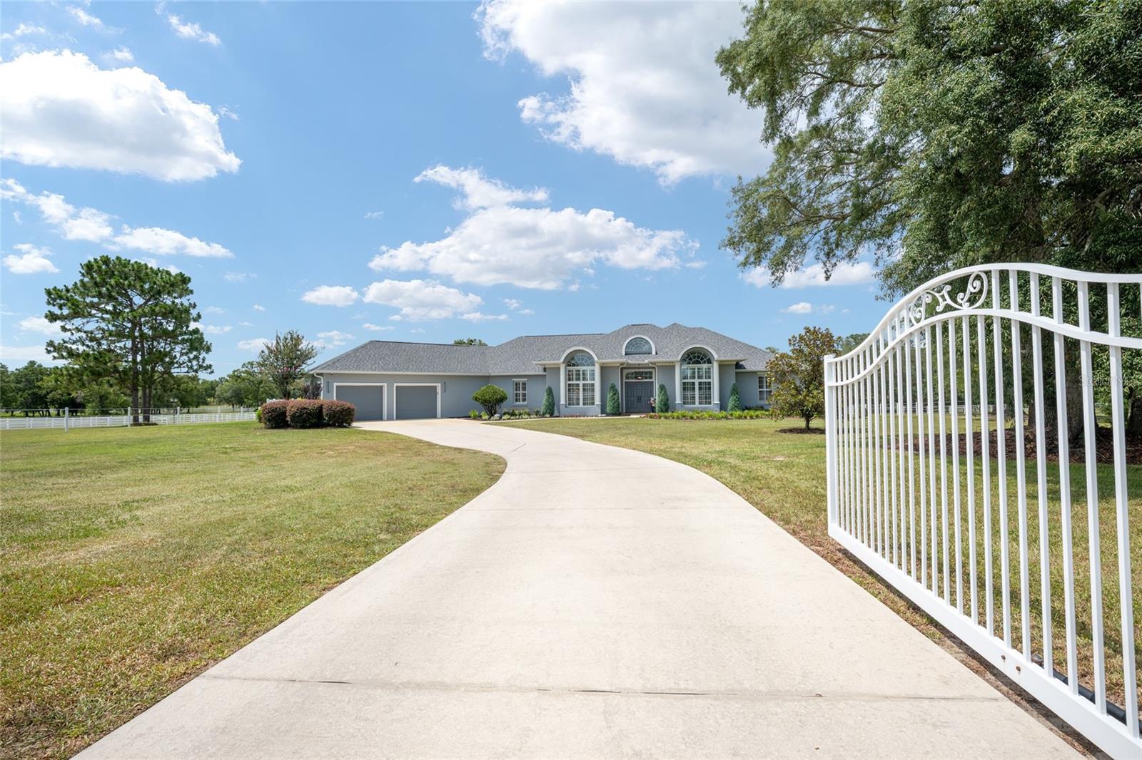 LEXINGTON DOWNS - Residential