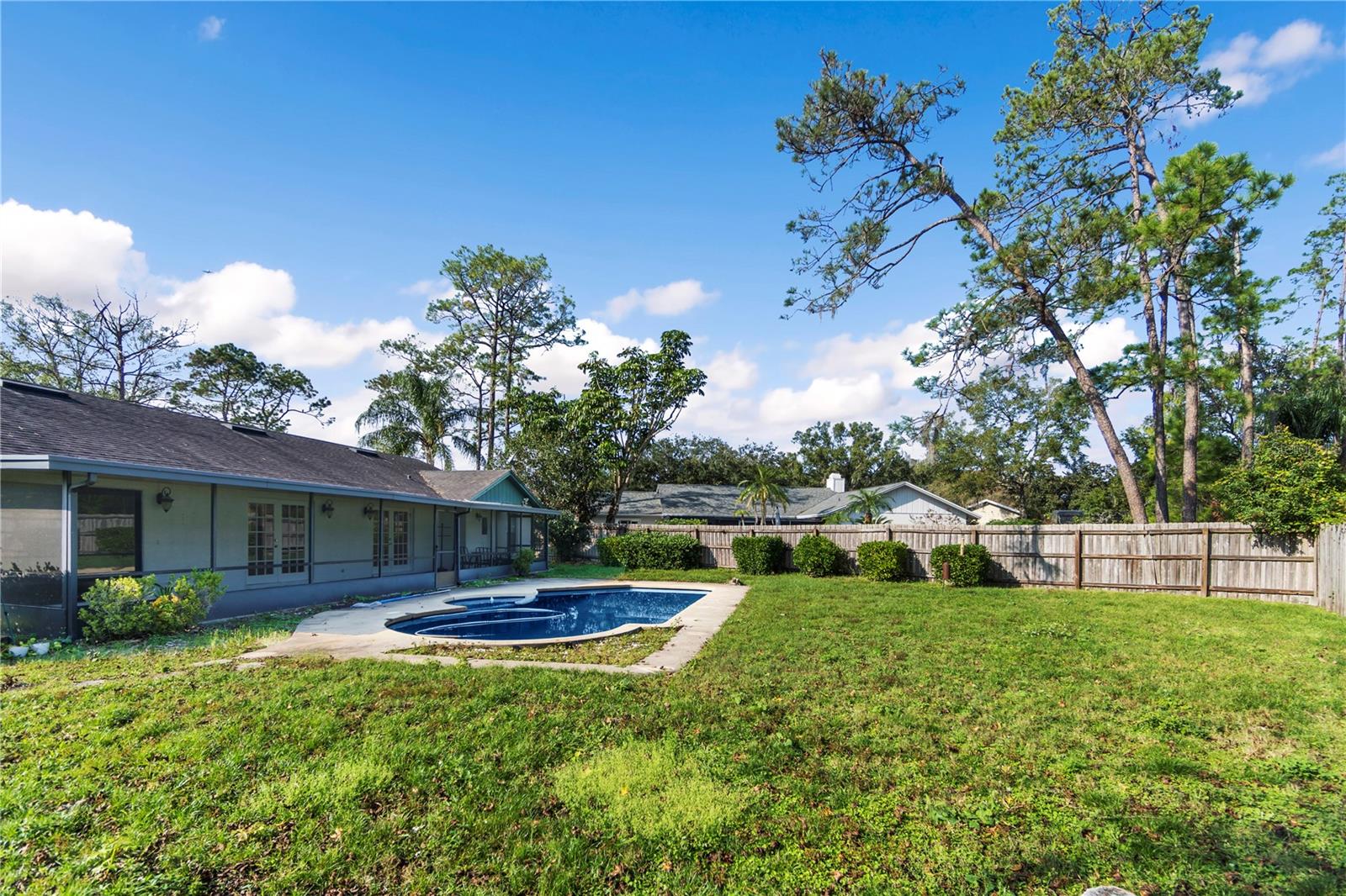 SILVER WOODS PH 02 - Residential Lease
