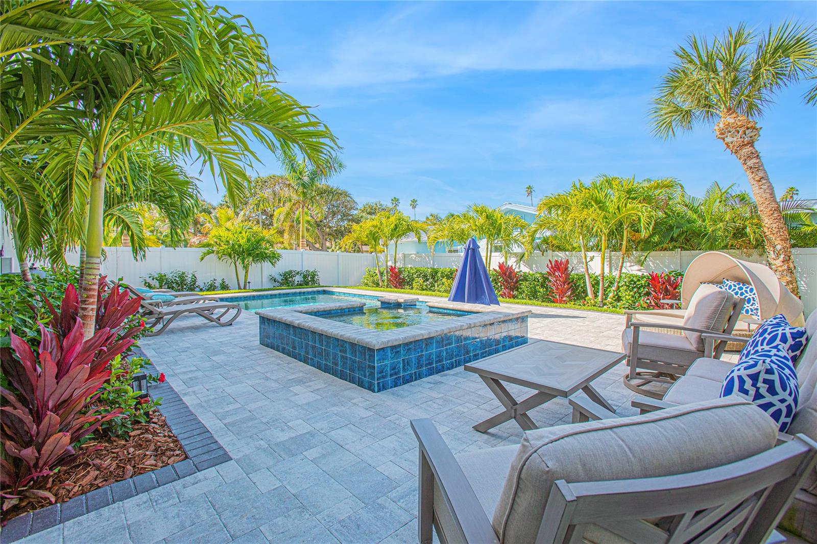 WINSTON ESTATES - Residential