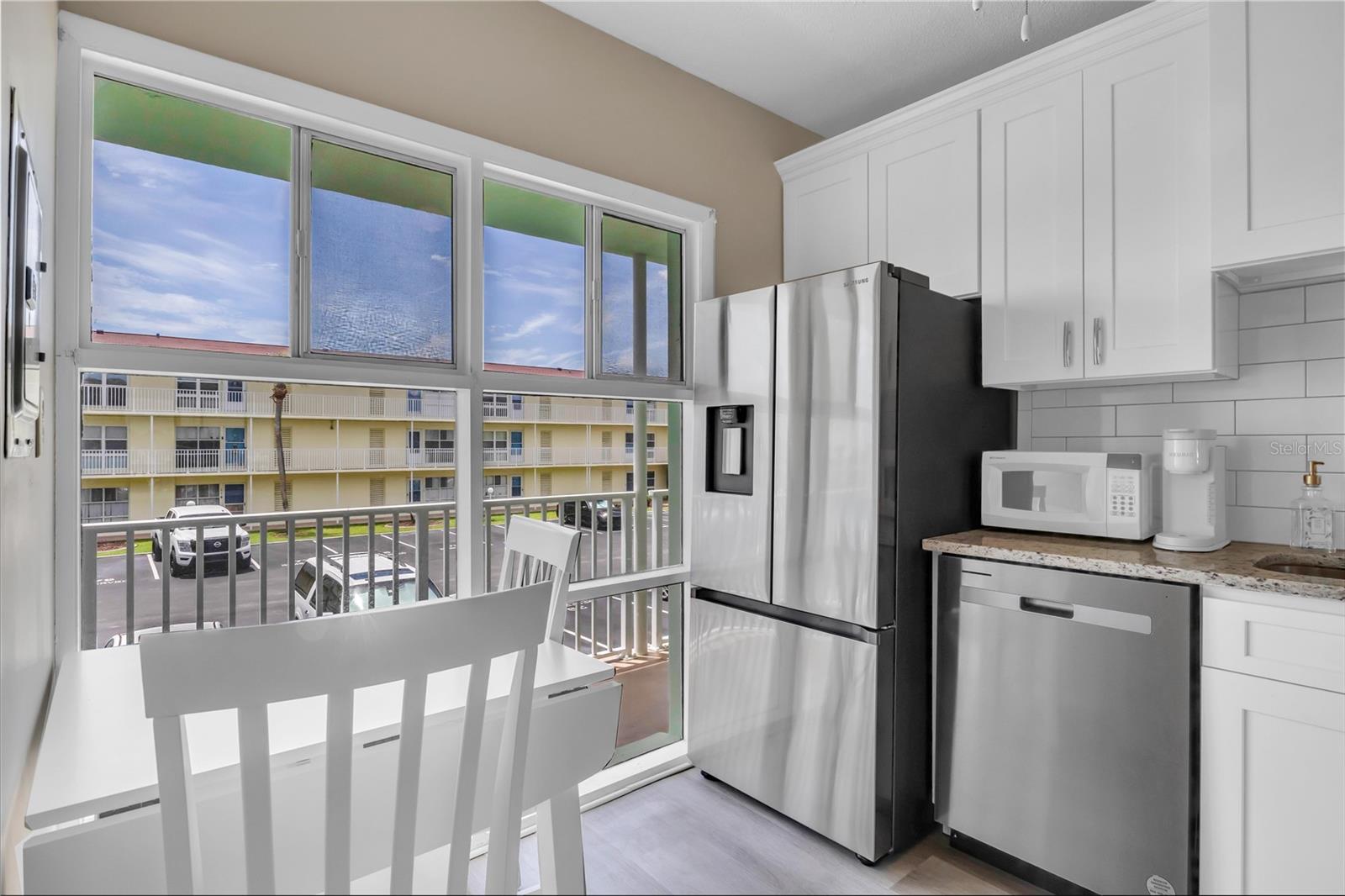 RIVERHOUSE APTS CONDOS - Residential
