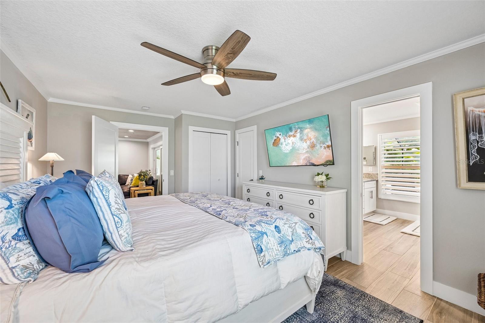 SIESTA BEACH - Residential