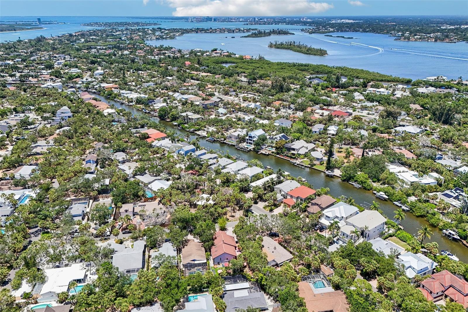 SIESTA BEACH - Residential