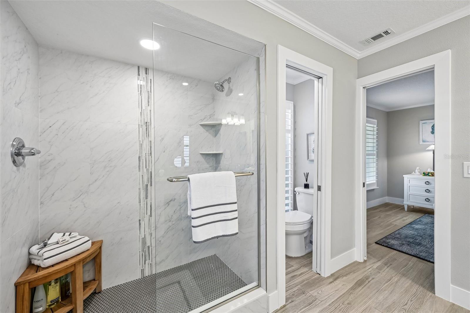 SIESTA BEACH - Residential