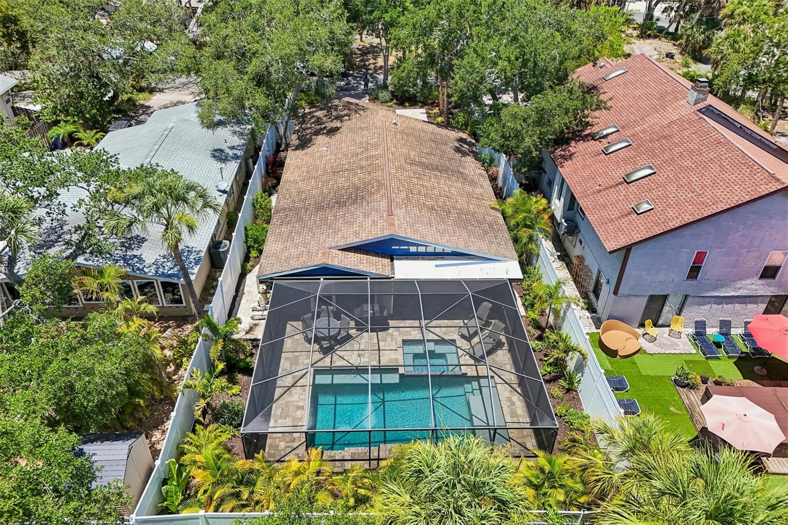SIESTA BEACH - Residential