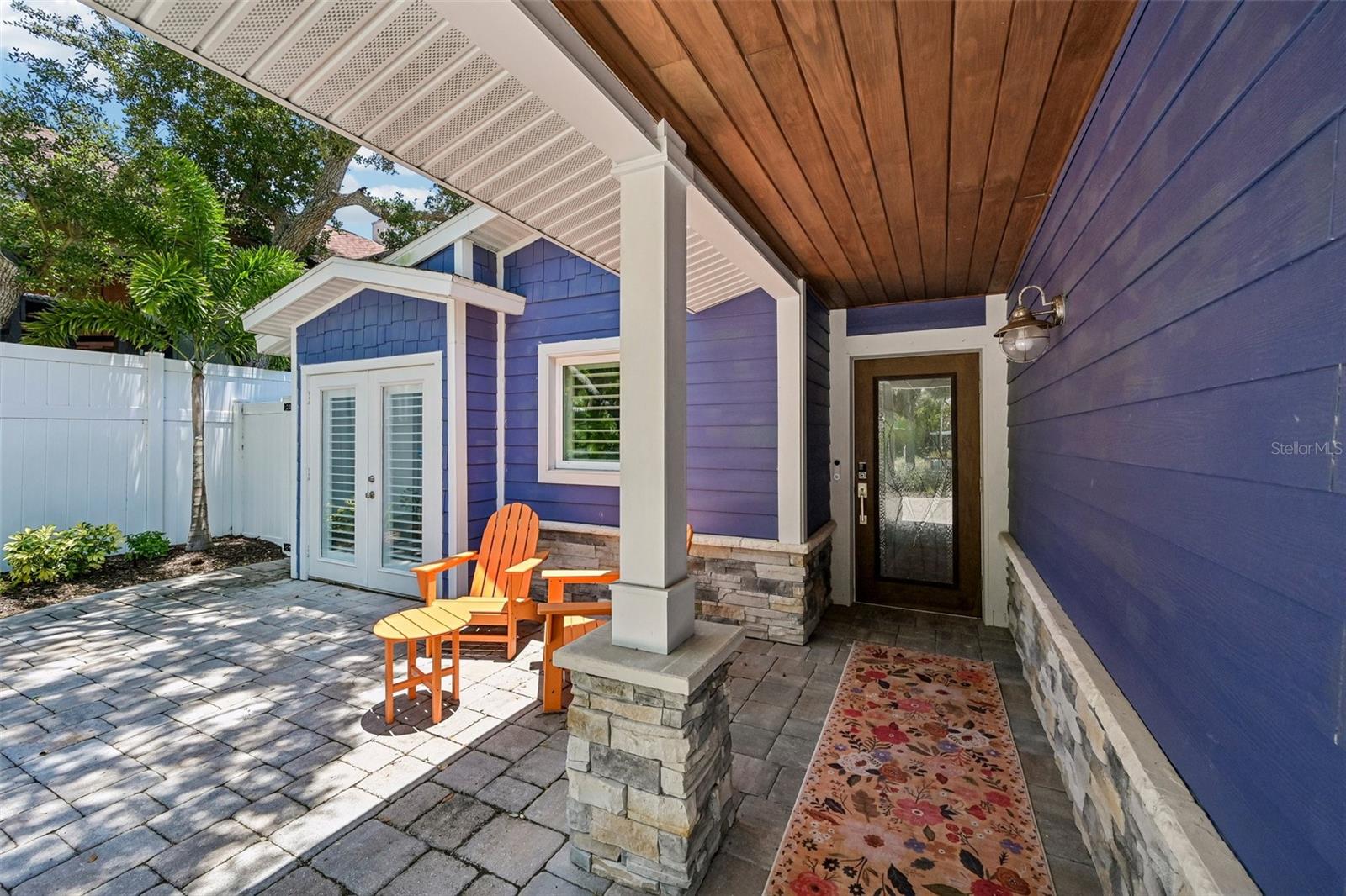 SIESTA BEACH - Residential