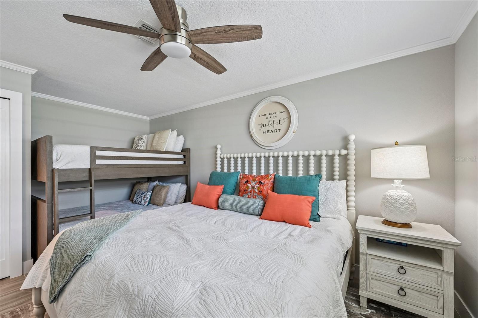SIESTA BEACH - Residential