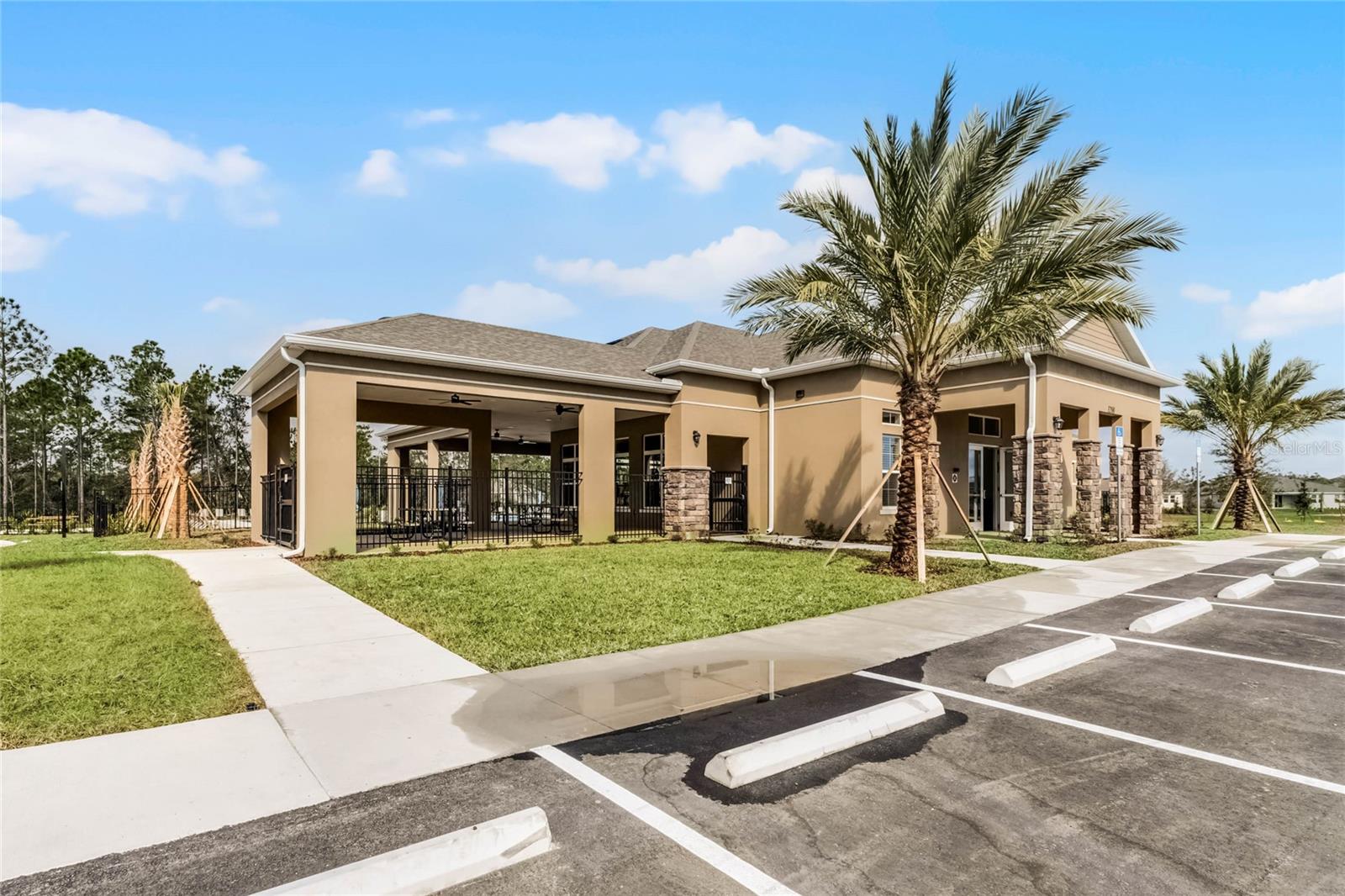 ARCHERS MILL - Residential