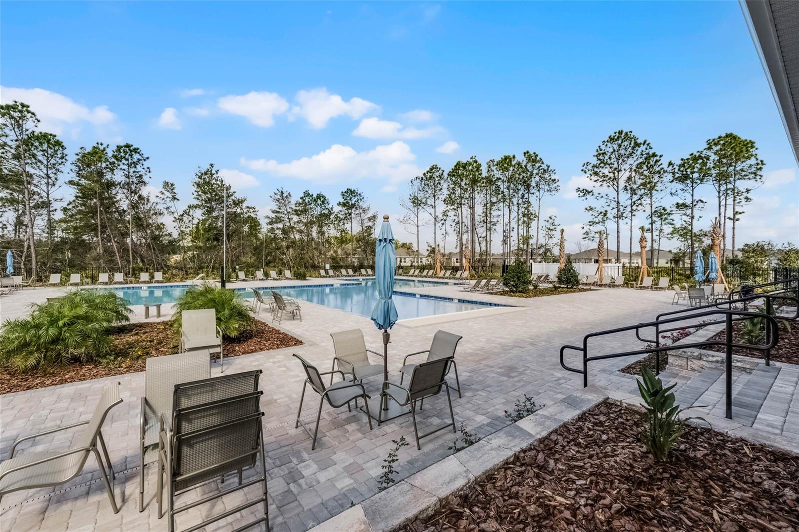 ARCHERS MILL - Residential